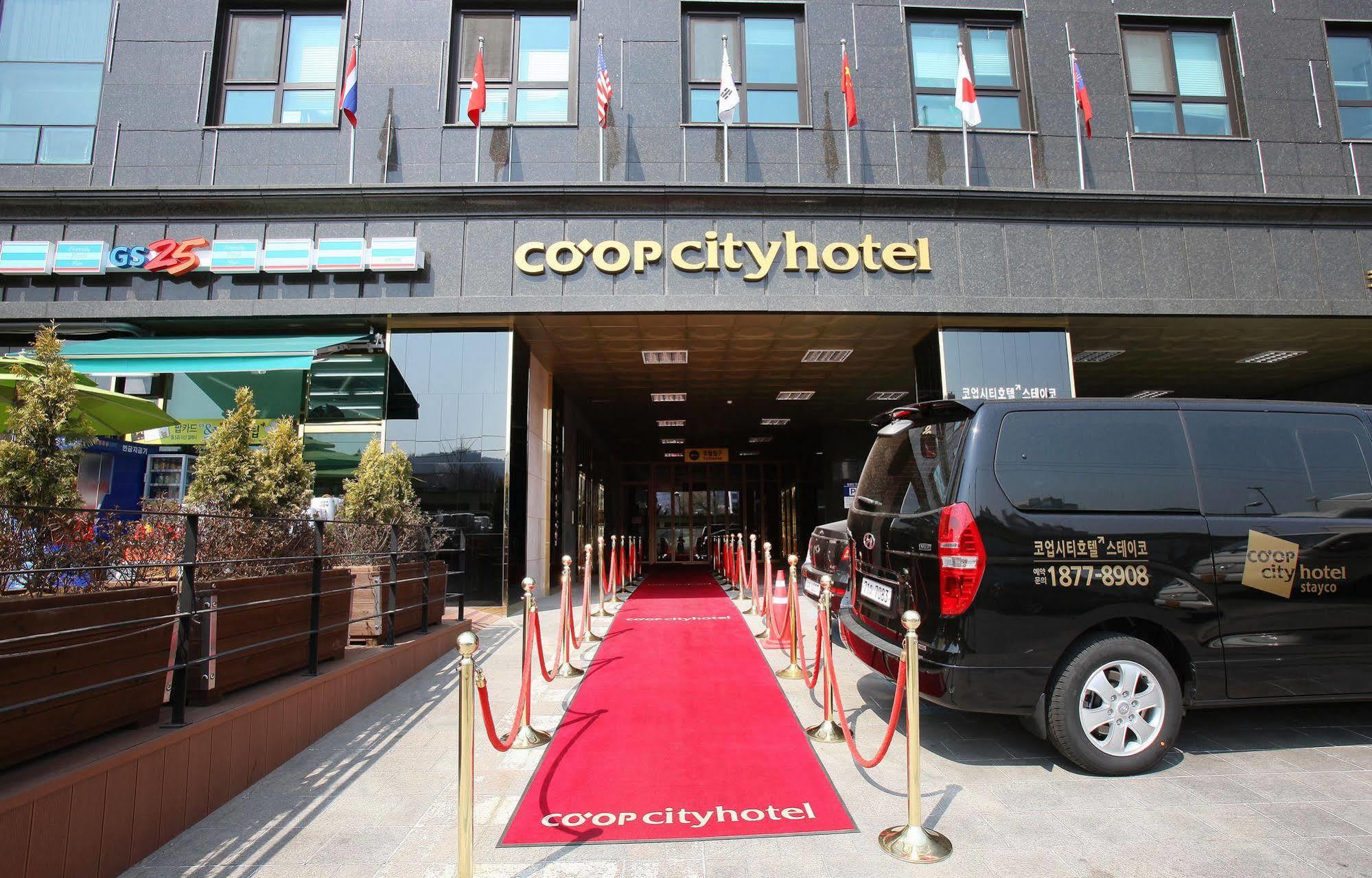 סיאול Coop City Hotel Oryu Station מראה חיצוני תמונה