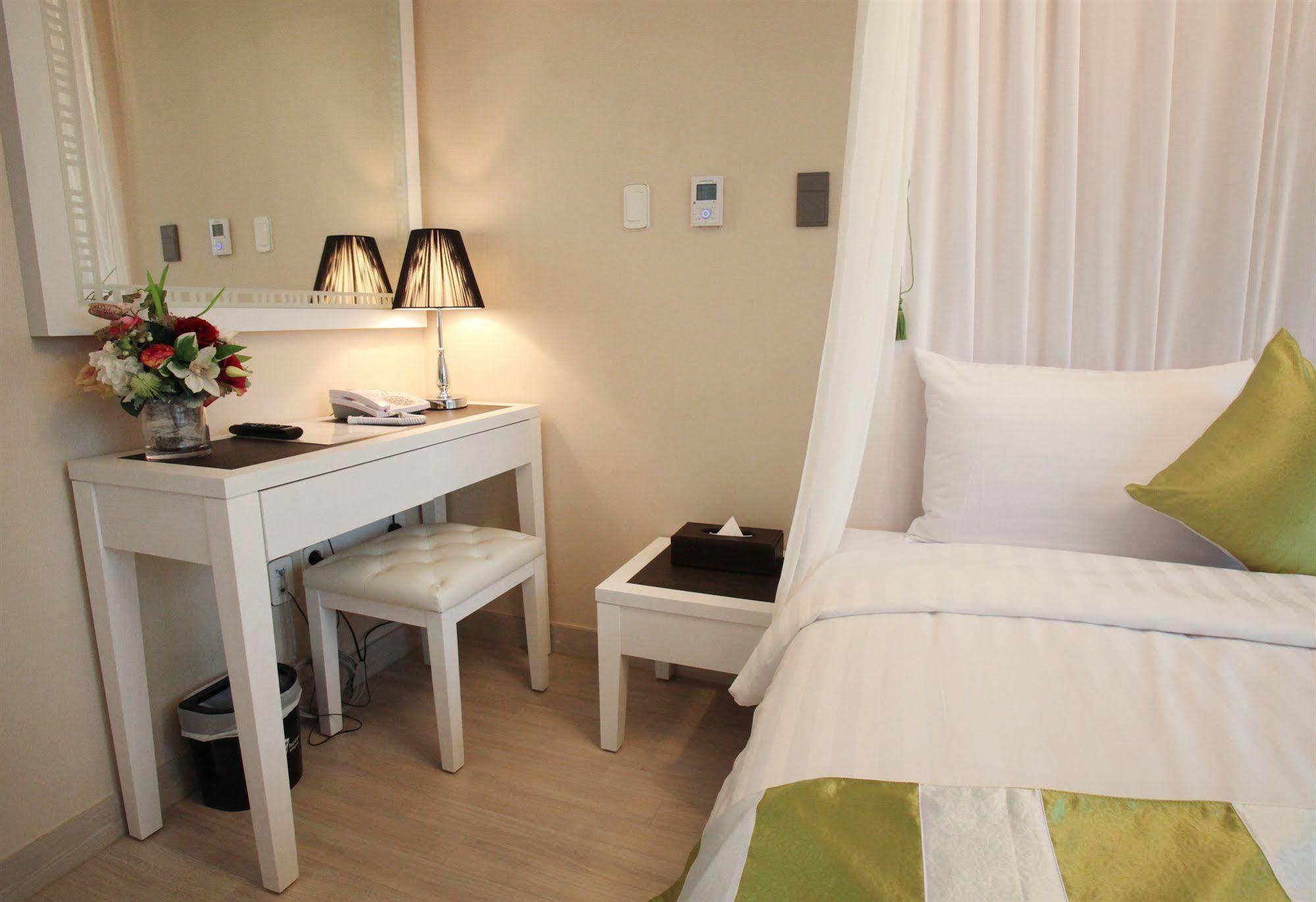 סיאול Coop City Hotel Oryu Station מראה חיצוני תמונה